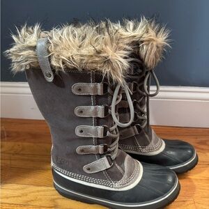 Sorel Womens Joan of Arctic Waterproof Boots Size 8